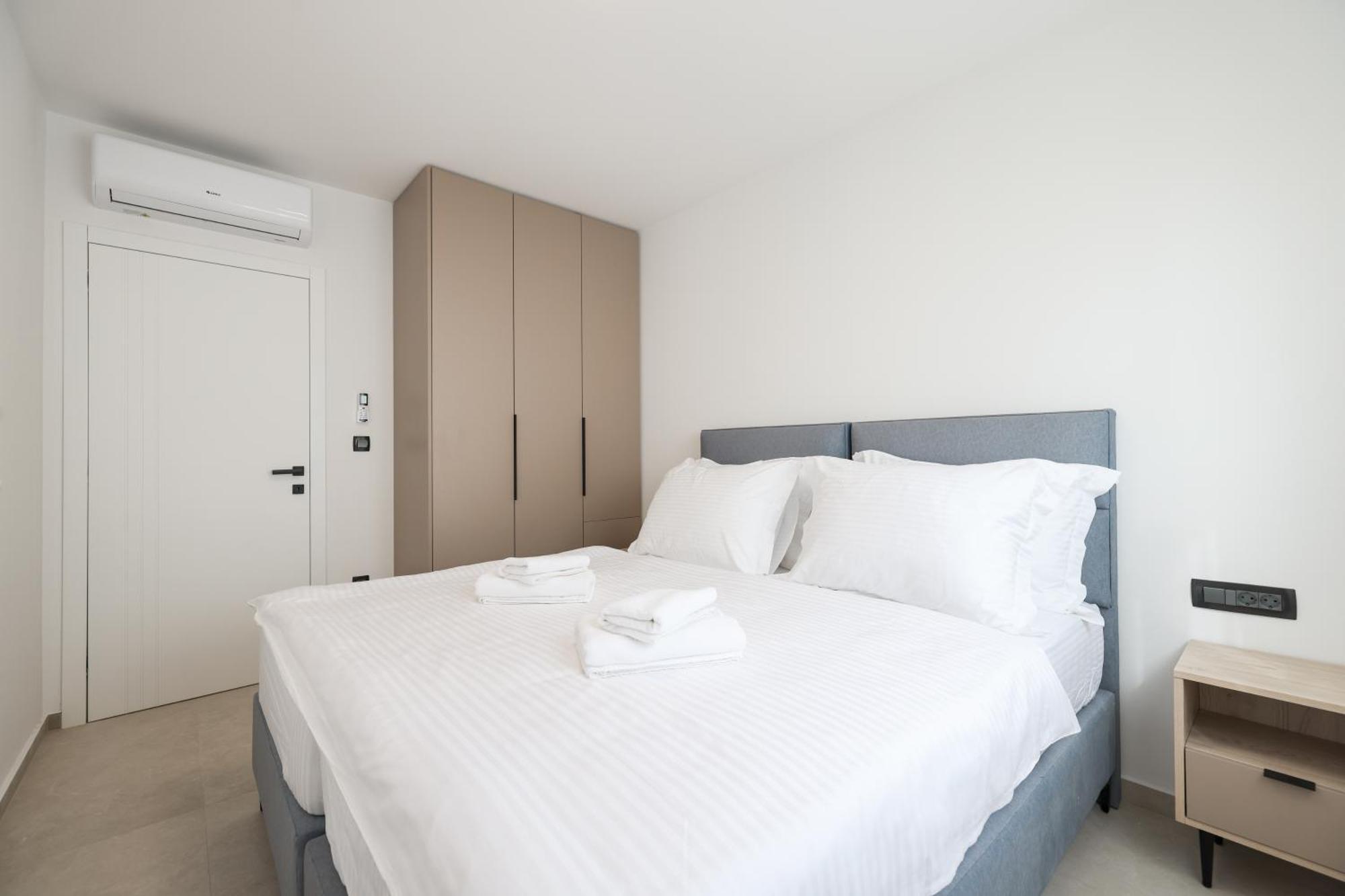 Deluxe Apartments Privlaka On The Sand Habitación foto