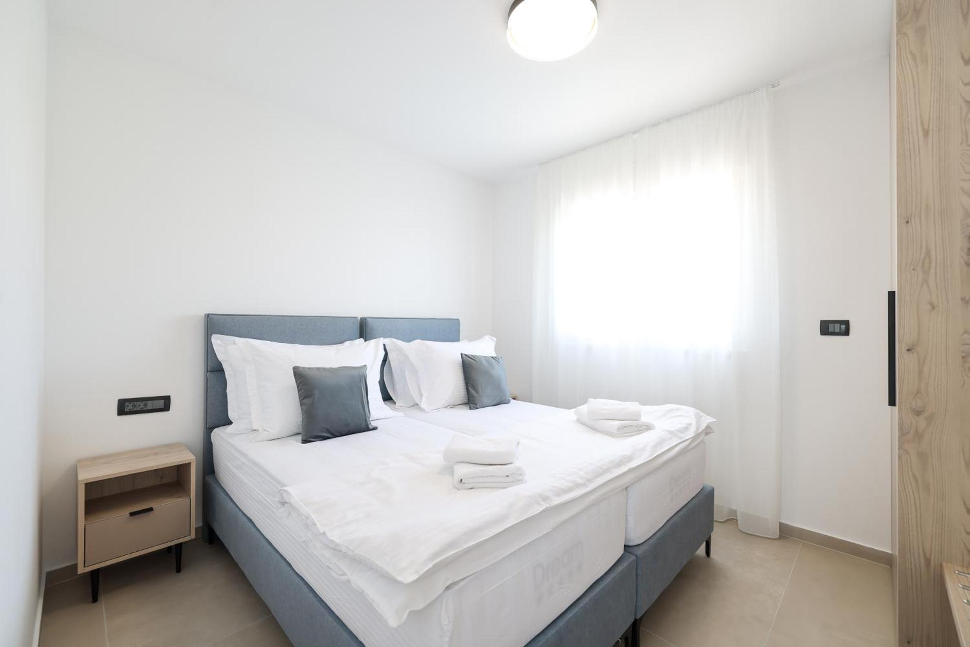 Deluxe Apartments Privlaka On The Sand Habitación foto