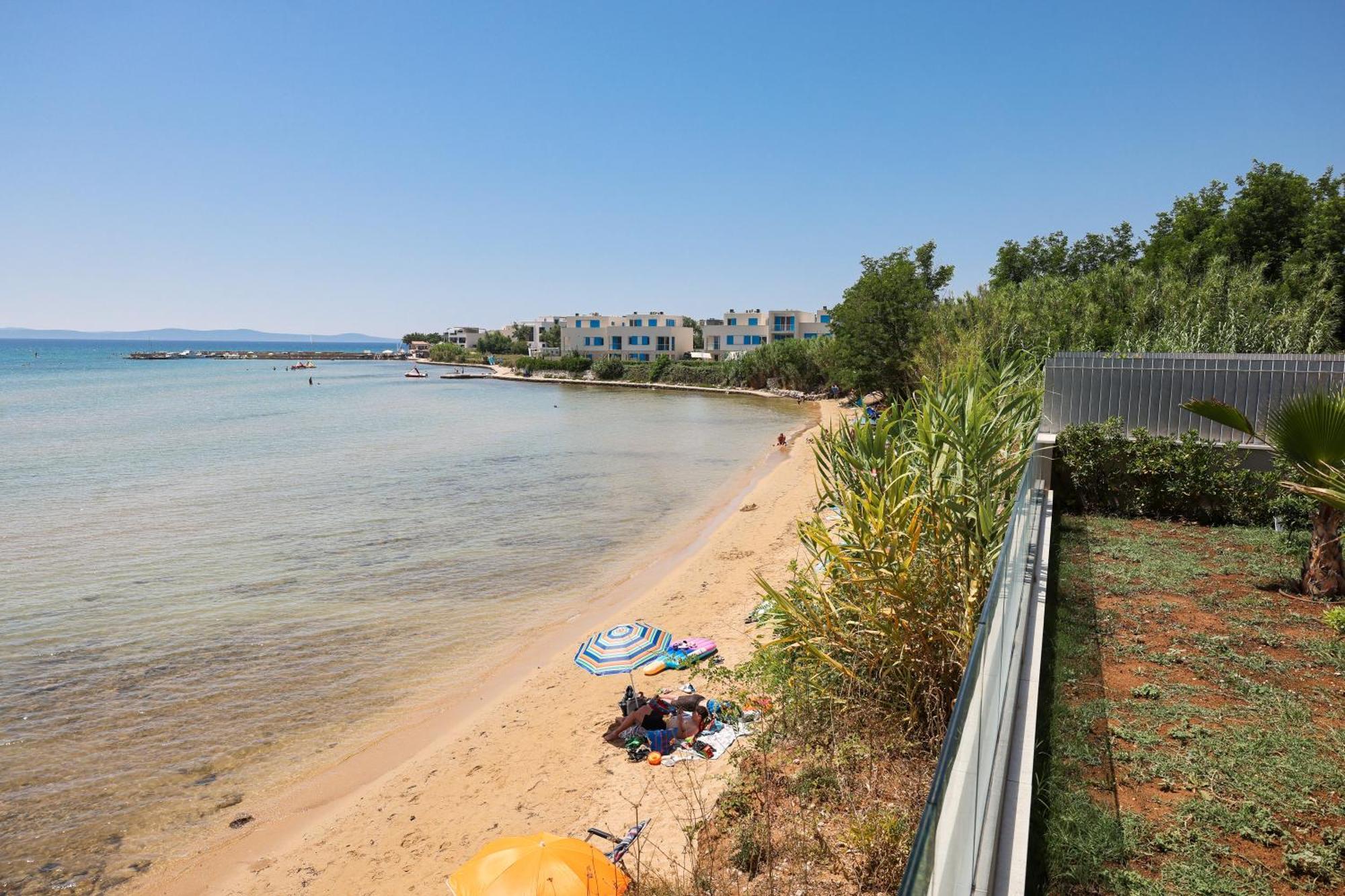 Deluxe Apartments Privlaka On The Sand Exterior foto